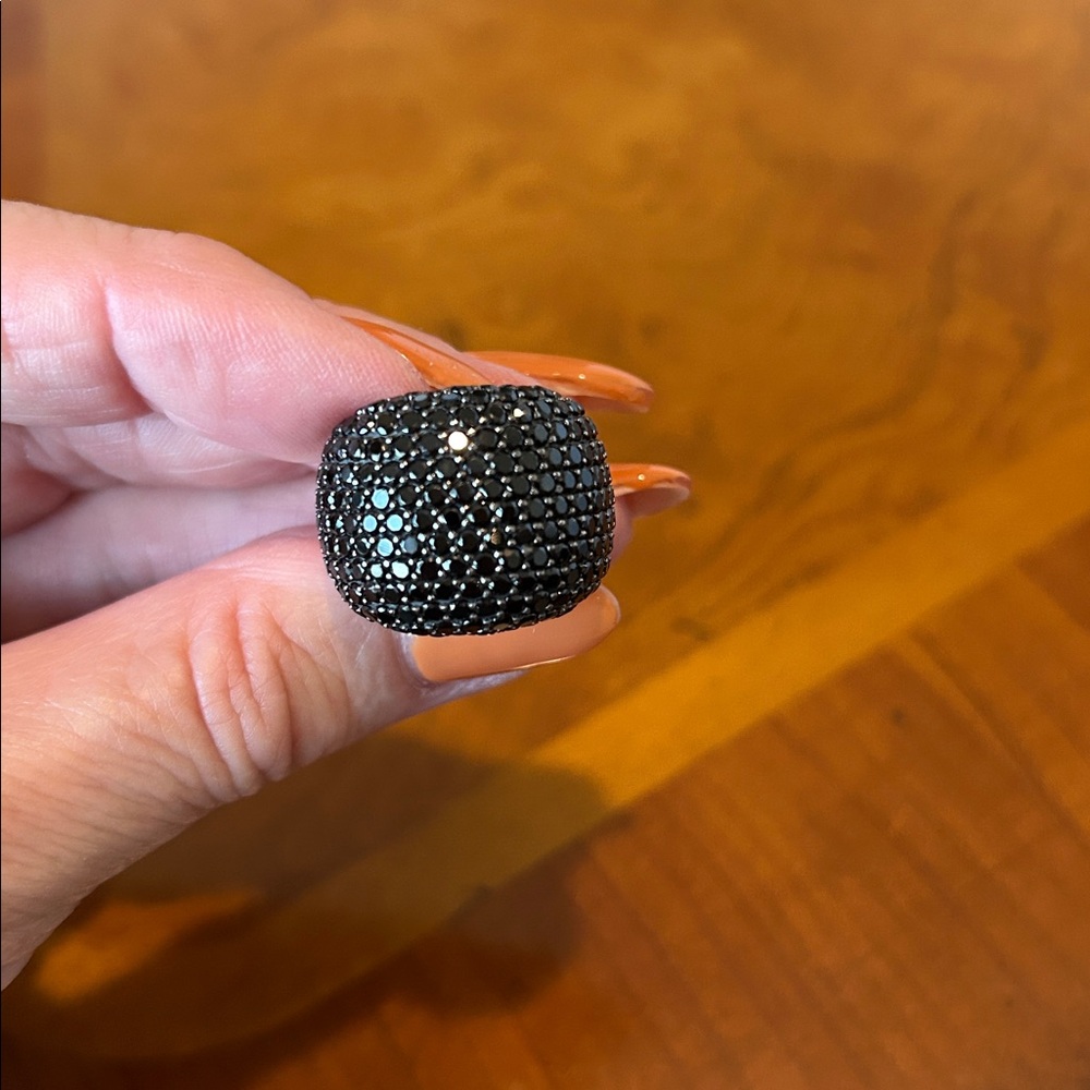 Elegant Sparkle! Black Spinel Silver Dome Ring